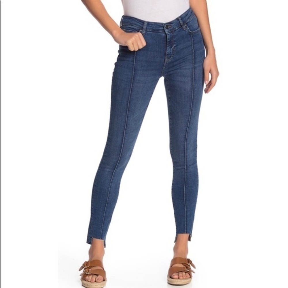 Free People Skinny Blue Denim Raw Hem Ankle Jeans
